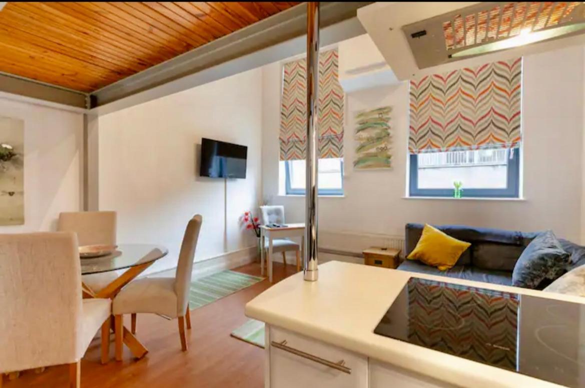 Lux Apartment 노팅엄 외부 사진